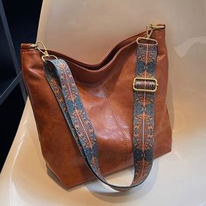 - Western Style Purse 👜